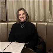 Tutor de inglés, para ayudar a los adultos, los adolescentes o los niños para ayudarles hablar inglés, o con los deberes.